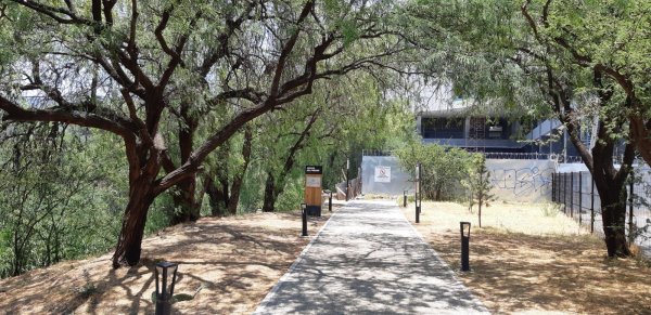 Parque Los Cárcamos de León se ve ‘obstruido’ por las obras del nuevo City Center