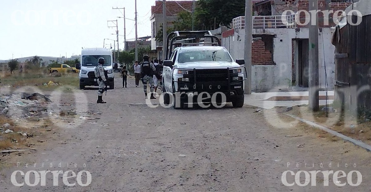 Descubren un cuerpo abandonado en un terreno baldío de Celaya