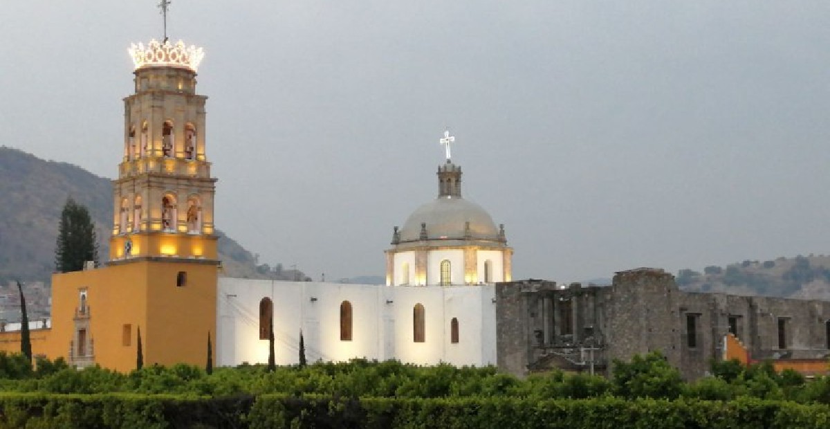 Pobladores donan para la restauración de la parroquia de San Francisco de Asís en Acámbaro