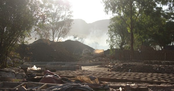 Ladrilleras de León: entre contaminación, adicciones y bajos salarios