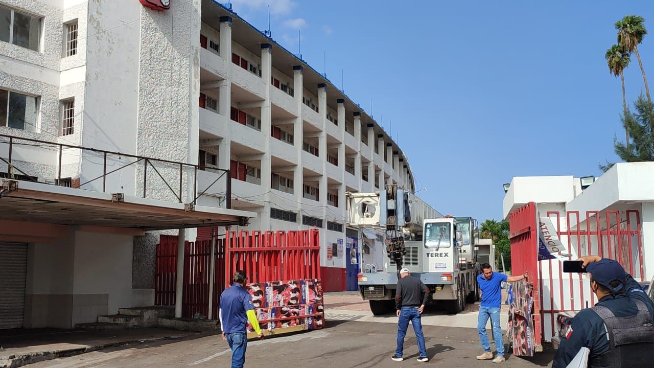 Tras ocho meses, autoridades ingresan al Sergio León Chávez para reparar estructura