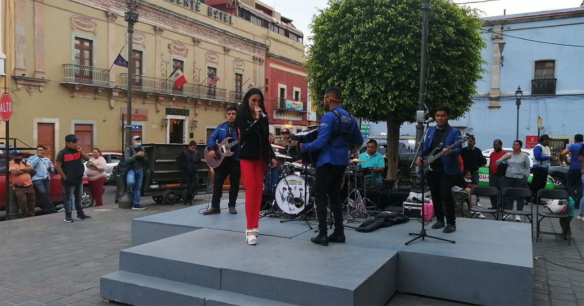 Sorprenden a capitalinos con concierto en la plazuela Juárez de Guanajuato