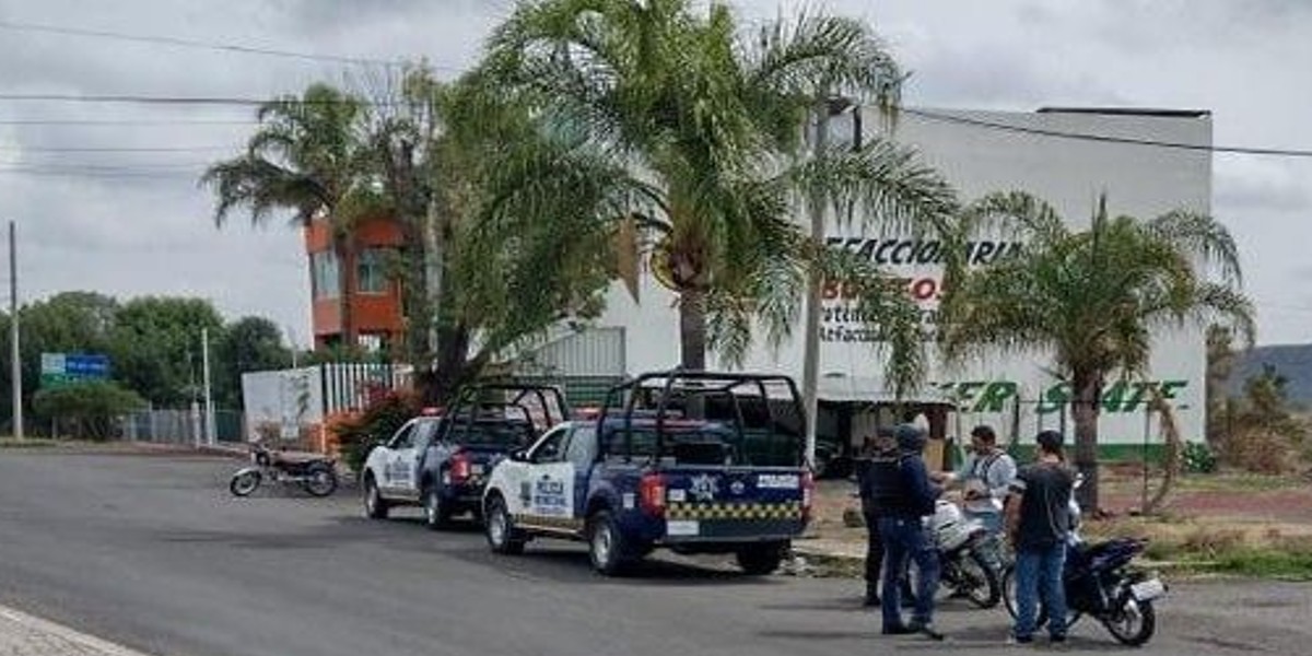 Alcalde niega renuncia masiva de policías en Pueblo Nuevo