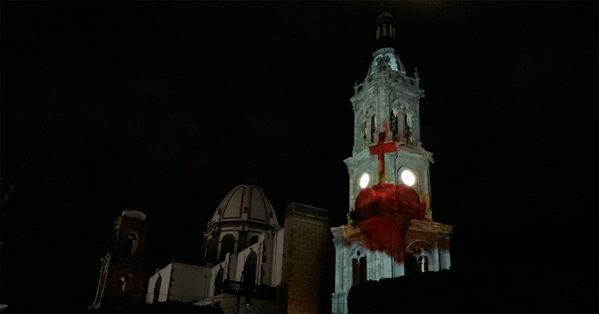 Iluminan con ‘mapping’ torre del santuario del Señor del Hospital en Salamanca