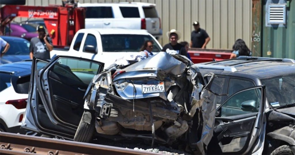 Muere niño tras choque de familia de Tarandacuao contra un tren en California