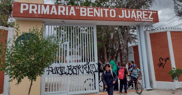 Ante ola de Covid, ¿escuelas volverían a cerrar en Guanajuato?