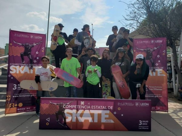 Con flips y ollies inyectan adrenalina en la Competencia Estatal de Skate