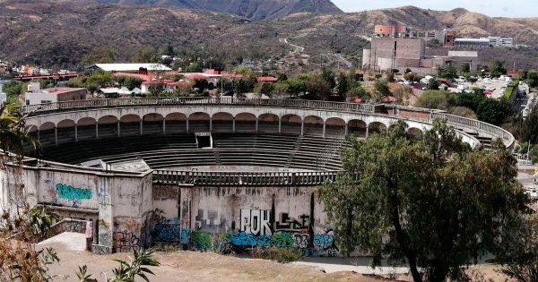 Plaza de Toros de Guanajuato cumple 40 años en el abandono