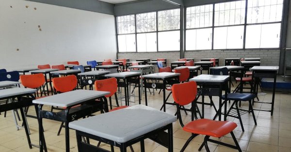 Escuelas de tiempo completo en León esperan apoyos; falta aprobación federal