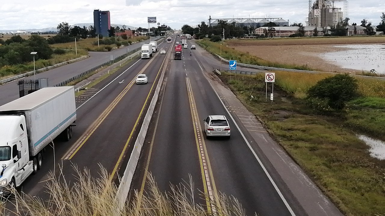 Por inseguridad, Guardia Nacional refuerza carreteras en Guanajuato