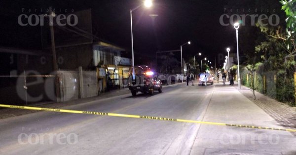 Asesinan a un hombre frente a su esposa y su hija en San Francisco del Rincón