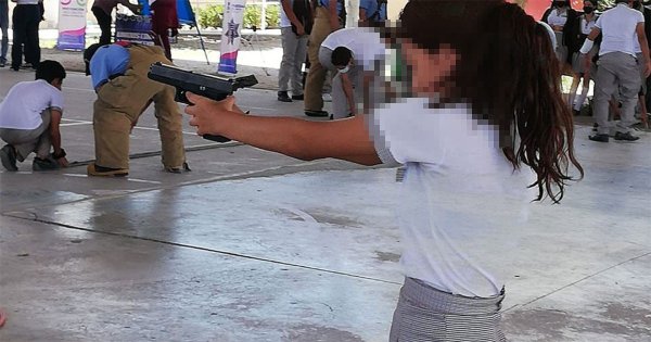 En ‘rally’, enseñan a menores de Purísima del Rincón a usar armas; ya se investiga