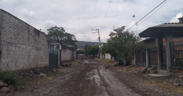 Obras Públicas se dice ‘con las manos atadas’ para atender a la comunidad de Santa Rita