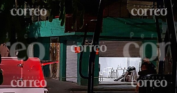 Tras discusión, hombre dispara y mata a dos en negocio de mariscos en León