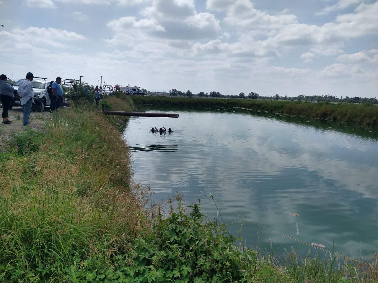 León: Menor cae a un canal en la Huizachera y pierde la vida