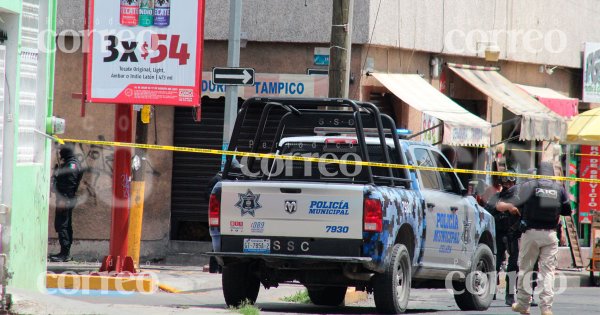 En Barrio del Zapote, Celaya, matan a hombre afuera de tienda de conveniencia