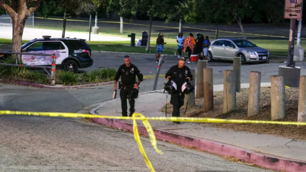 Tiroteo en parque de Los Ángeles deja 2 muertos y 5 heridos