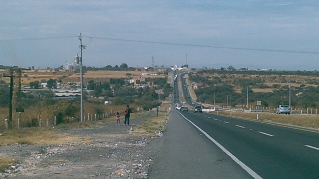 León: Desarrollo Social aprueba convenio para regularizar Camino Real de la Joya