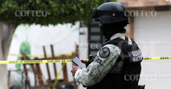 Sicarios asesinan a un hombre dentro de su vivienda en Celaya