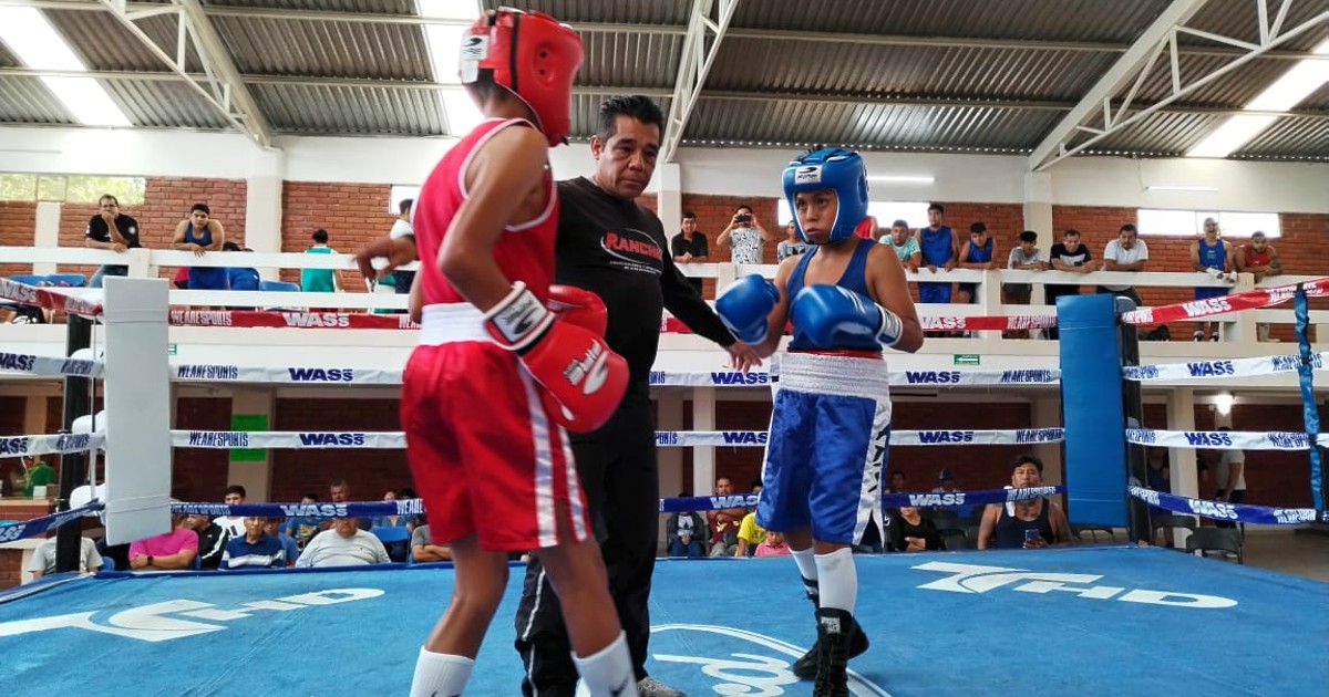 Función de box resulta un éxito en la comunidad de Parácuaro en Acámbaro