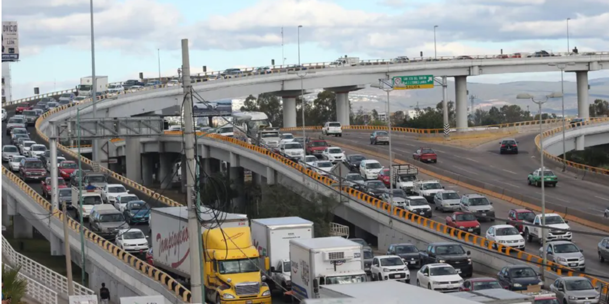 Bulevar Aeropuerto de León se ampliaría a cuatro carriles para desahogar tráfico