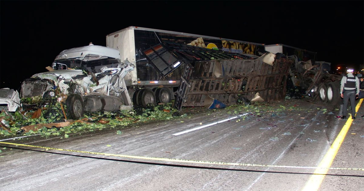 Muere trailero en choque sobre la carretera La Piedad-Pénjamo