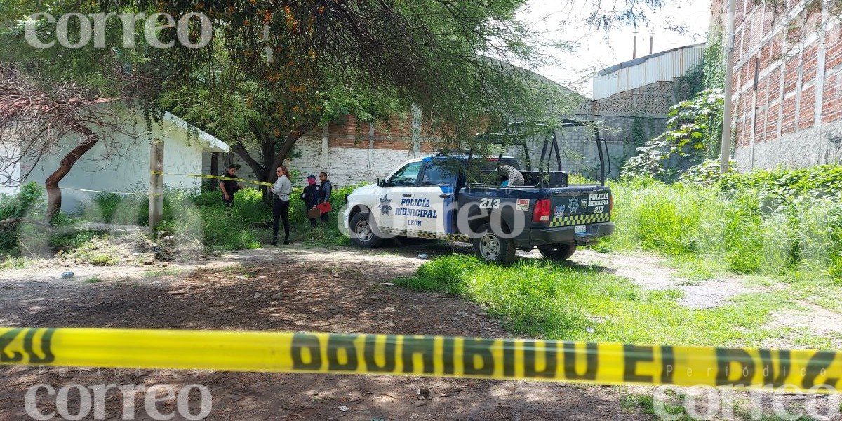 A balazos, terminan con la vida de un hombre en la colonia La Piscina, León