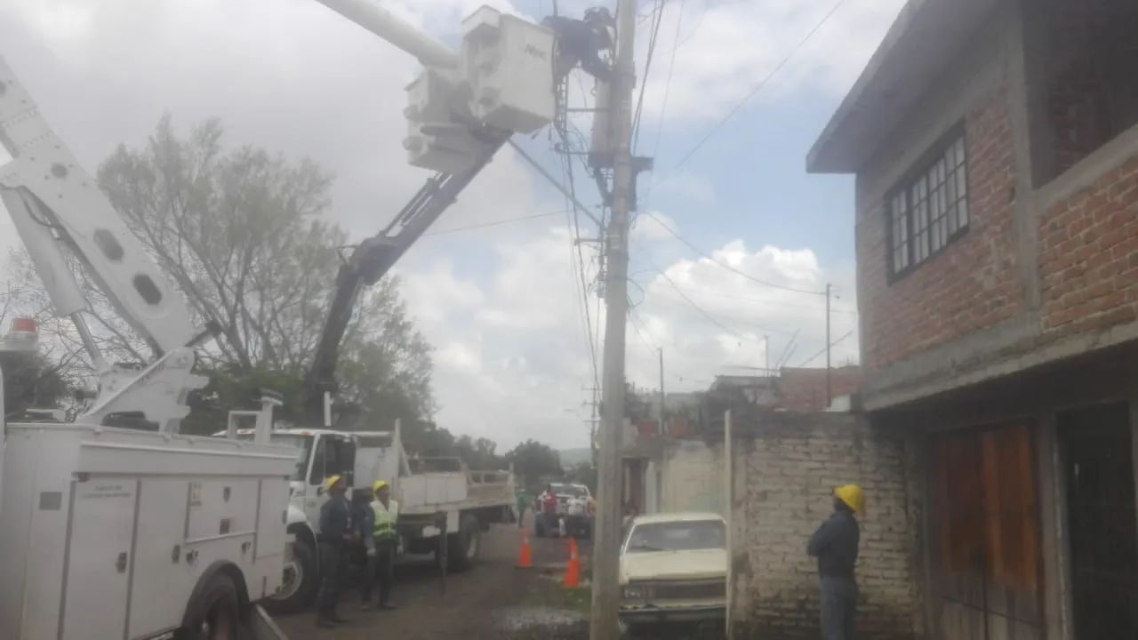 Diario creen las quejas por fallas de la energía eléctrica en León