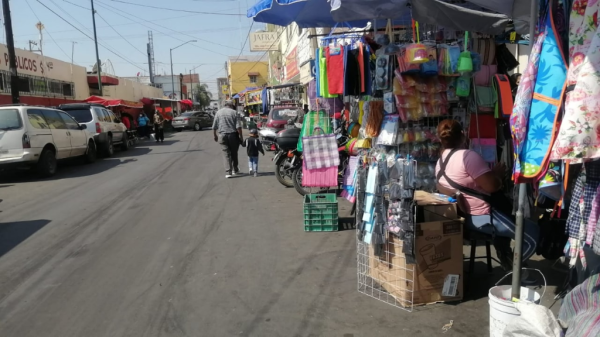 En el Tomasa Esteves temen a competencia desleal de ambulantes durante temporada