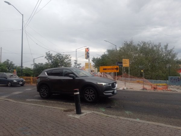 Obras en Malecón del Río entorpecen el tráfico de León en ‘horas pico’