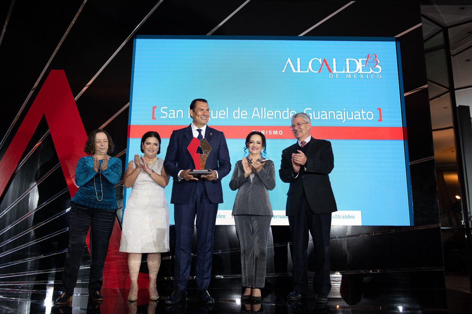 Revista Alcaldes de México reconoce a SMA como el mejor destino turístico