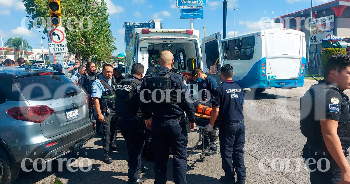 Policía de León se debate entre la vida y la muerte tras ser atropellada