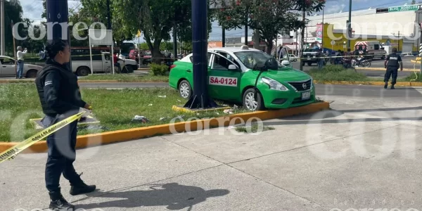 Disparan a taxista mientras manejaba en la calle Pluripartidista, Salamanca