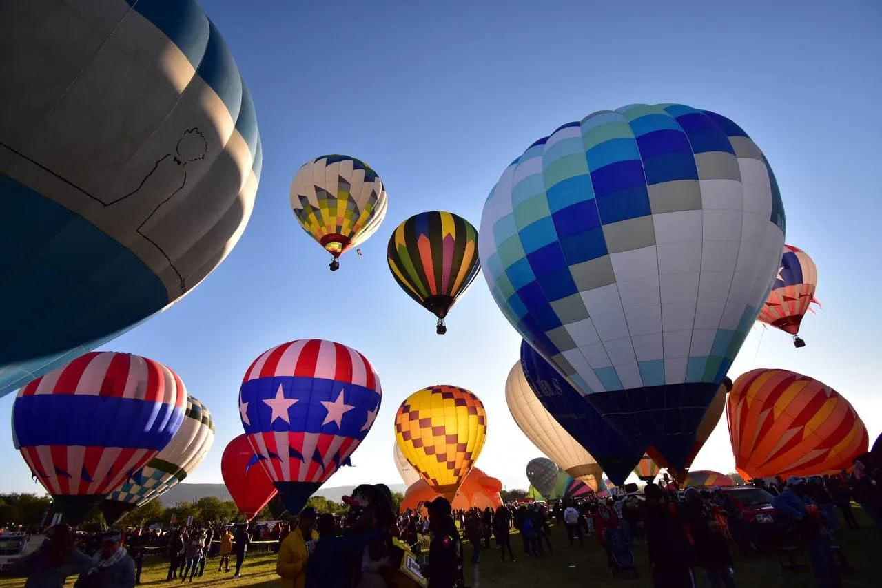 Ni podrás estar todo el día, ni acampar en el Festival del Globo de León