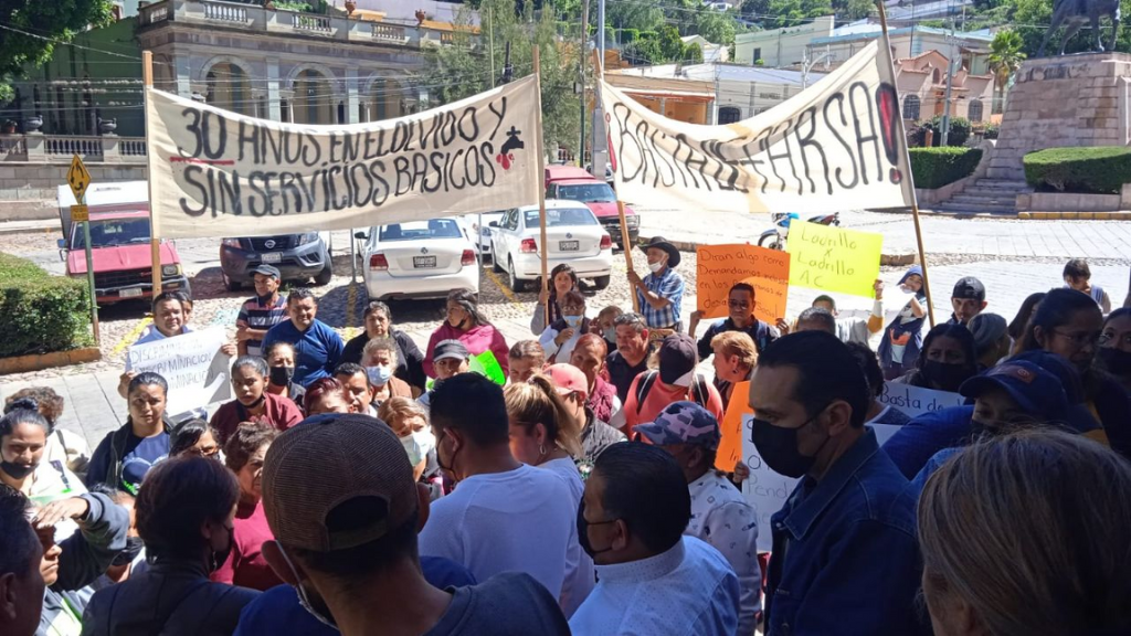 Manifestación en Palacio de Gobierno: leoneses acusan discriminación en ‘Programas Impulso’