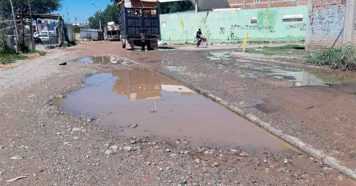 Simplifican reclamo por daños debido a baches en León, pero tiempo de pago no mejora