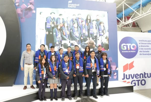 Estudiantes del CECyTE Guanajuato representarán a México en la Worldskills Internacional 2022