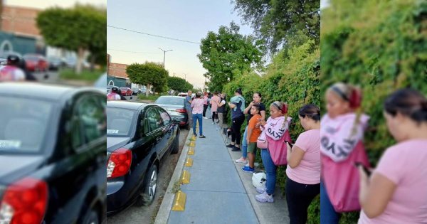 Padres acampan para hacer fila en único puesto de vacunación en Salamanca