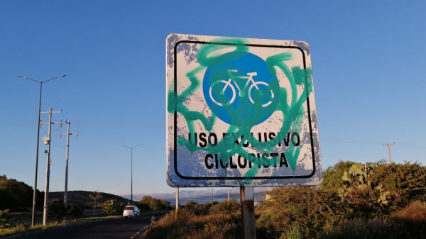 Vandalizan y abandonan ciclovía del Luis Ferro Medina en San José Iturbide