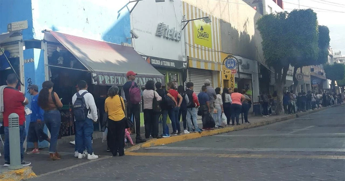 Leoneses ahora tienen que esperar 40% más por su camión debido al tráfico