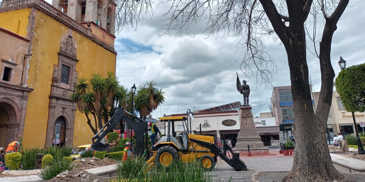 Rehabilitarán las jardineras de la Plaza de San Agustín en Celaya