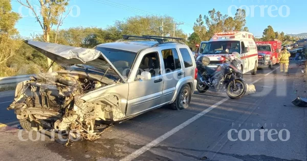 Choque entre una camioneta y un auto en la San Miguel-Dolores deja un fallecido