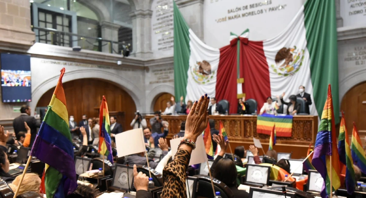 ¡Viva el amor! Congreso del Estado de México legaliza el matrimonio igualitario