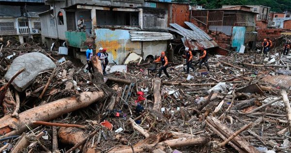 Lluvias en Venezuela dejan  36 muertos y 56 desaparecidos en Las Tejerías