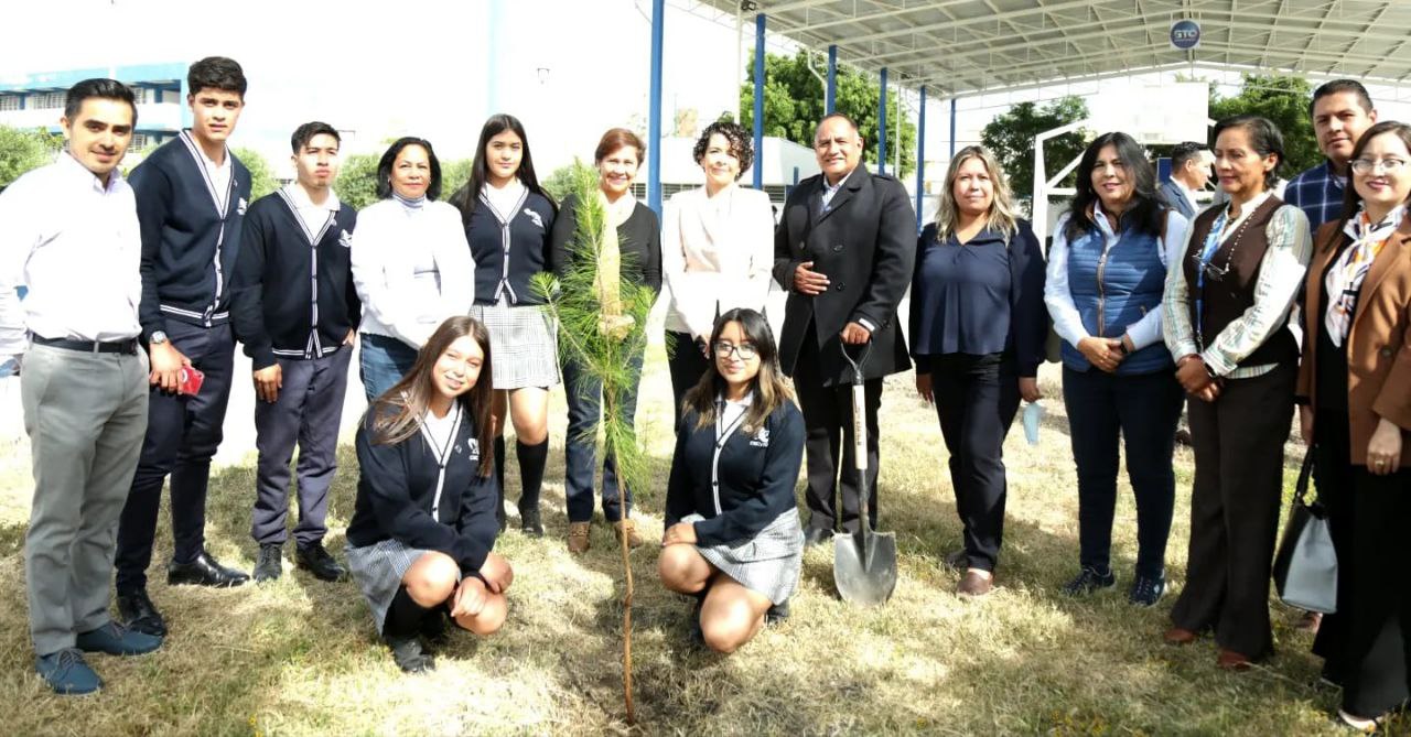 Suman esfuerzos CECyTE Guanajuato y SMAOT para cuidar el medio ambiente