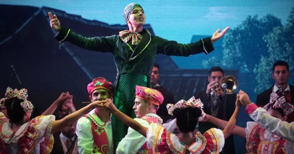 Entre juegos y colores, Ballet Folklórico de la UG propone viaje a la infancia en el Cervantino