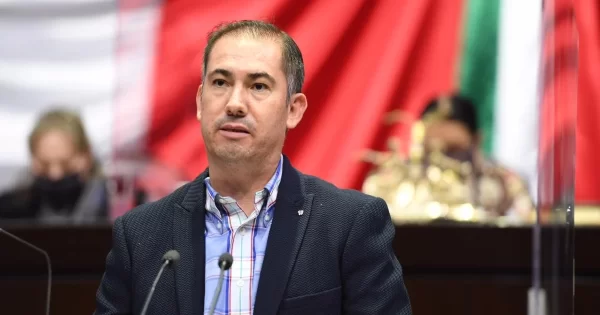 Diputado Justino Arriaga se decepciona del PAN en Guanajuato; ‘perdió su esencia’, dice