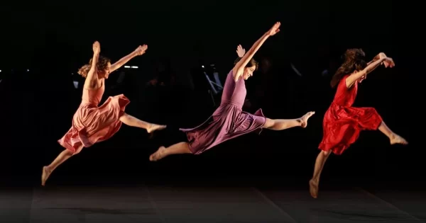 Compañía de Danza Paul Taylor brinda emocional homenaje a Bach en el Cervantino