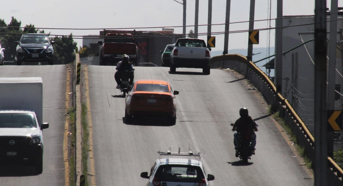 Celaya: multarán a pilotos de motos pequeñas que circulen en puentes elevados