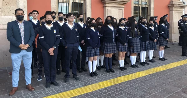 Pandemia provocó la deserción escolar de 3 mil estudiantes del SABES en Guanajuato